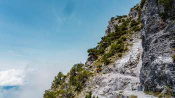 Hike along the Fürstensteig trail
