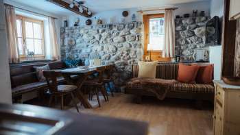 Living/dining area holiday home Wisliheim