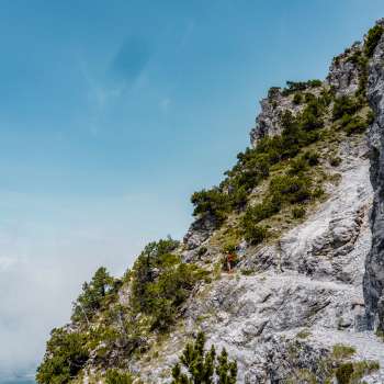 Hike along the Fürstensteig Trail