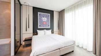 Modernly furnished double room at the b_smart hotel in Bendern