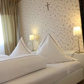 Rooms Hotel Weinstube