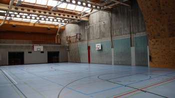 School center Unterland (lowlands)