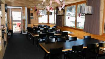Cozy dining room at the Schneeflucht Restaurant