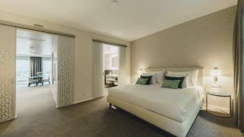 Boutique Executive Suite at Central by Hotel Residence