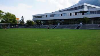 Mühleholz 1 school center and school sports facility