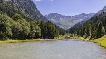  View across Gänglesee lake  Steg mountain backdrop