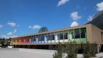 Ebenholz school complex
