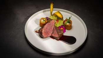 Delicious food in a modern and cozy atmosphere in the Alpin Royal Restaurant